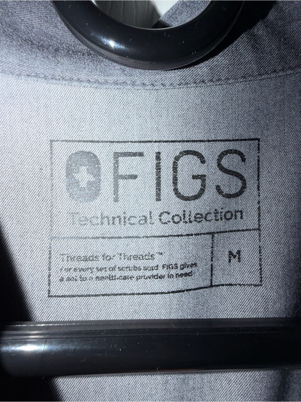 FIGS Rafaela Medium Scrub Top - Picture 4 of 4